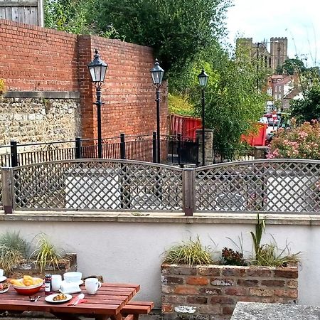 Central Ripon Apartment - View Of The Cathedral! Luaran gambar